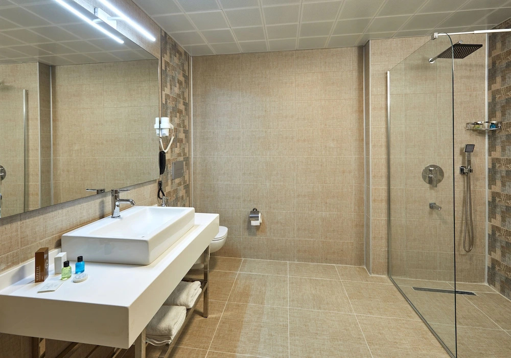 Черкезкой: Hattusa Vacation Business Thermal Club Saray