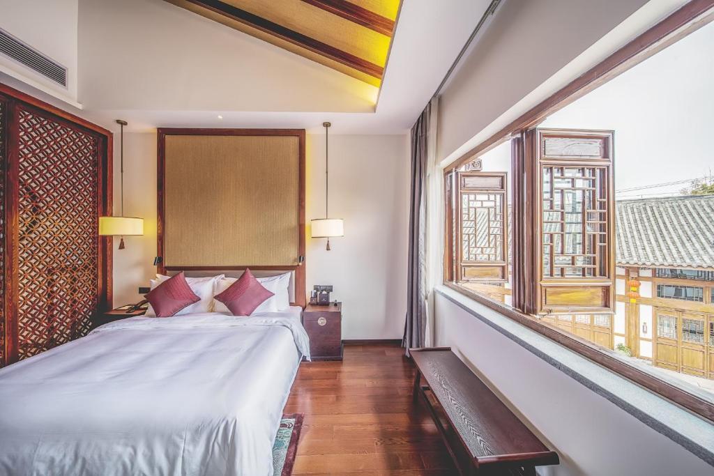 Чунцин: Dazushike kaiyuantang Hotel