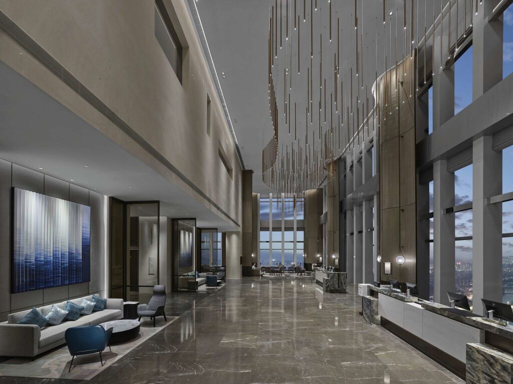 Шаоксинг: Hilton Zhuji