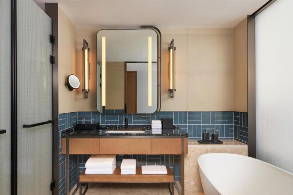 Наньчан: Four Points by Sheraton Nanchang, Xihu