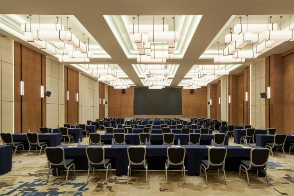 Наньчан: Four Points by Sheraton Nanchang, Xihu