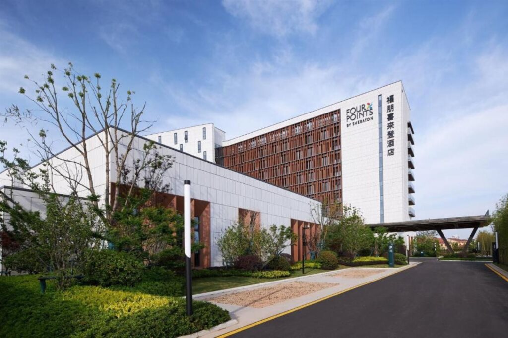 Наньчан: Four Points by Sheraton Nanchang, Xihu