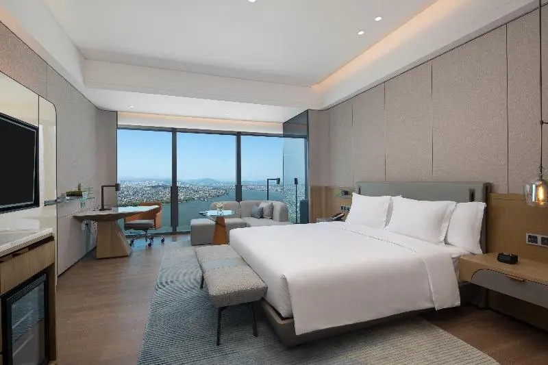 Чаочжоу: Crowne Plaza Chaozhou Riverside