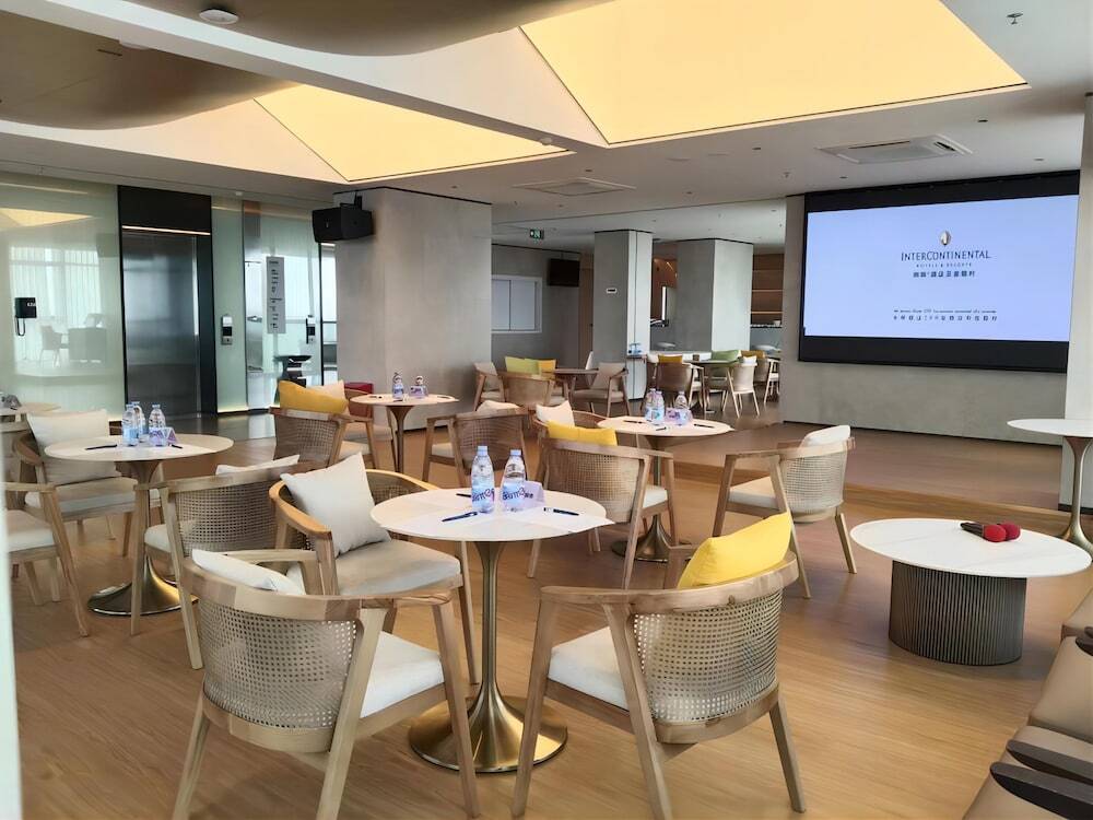 Джиангме: Holiday Inn Express Jiangmen Yinhu Bay, an IHG Hotel