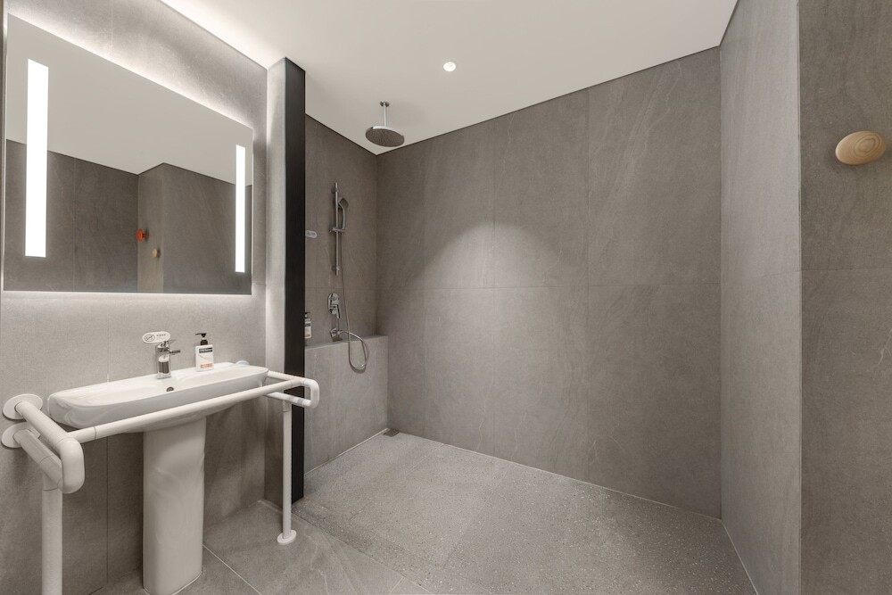 Джиангме: Holiday Inn Express Jiangmen Yinhu Bay, an IHG Hotel