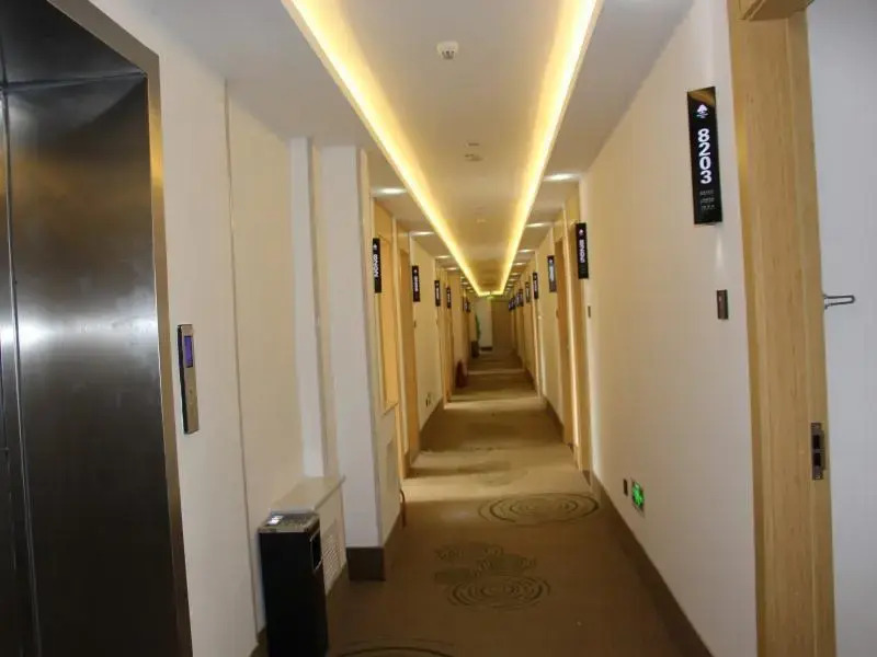 Лянфан: Greentree Inn Langfang Dachang Studio City