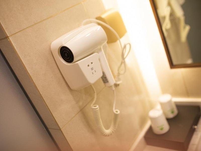 Фуян: GreenTree Inn Fuyang Yingquan District Lanshan Road Linyi Mall Express Hotel
