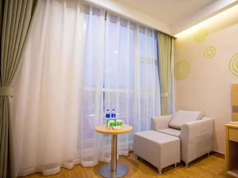 Фуян: GreenTree Inn Fuyang Yingquan District Lanshan Road Linyi Mall Express Hotel