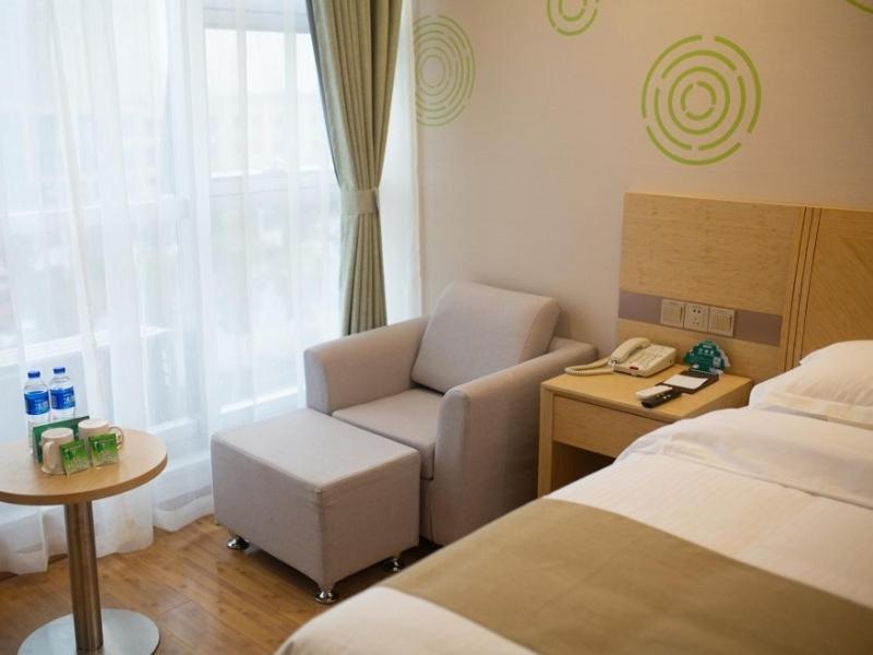 Фуян: GreenTree Inn Fuyang Yingquan District Lanshan Road Linyi Mall Express Hotel