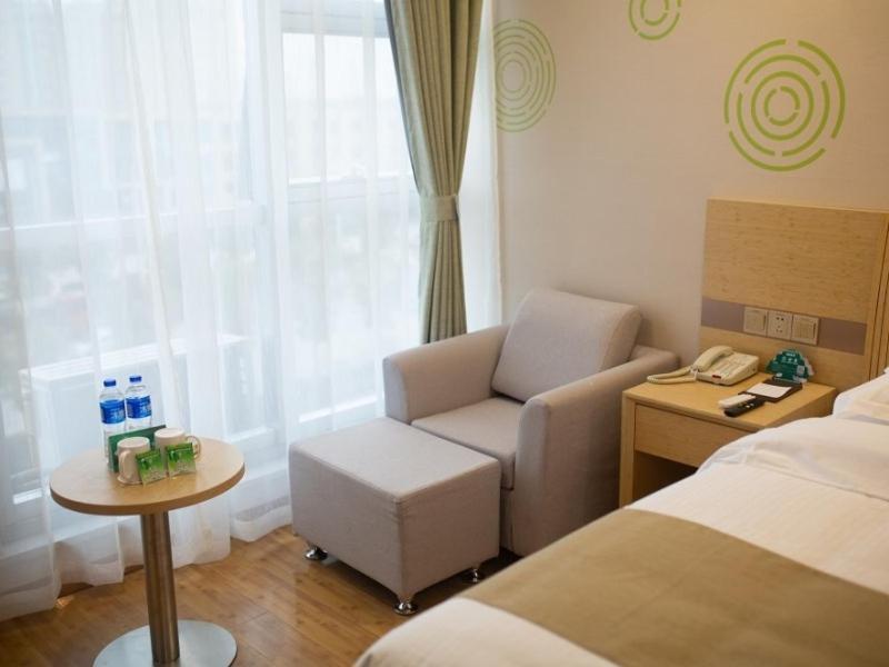 Фуян: GreenTree Inn Fuyang Yingquan District Lanshan Road Linyi Mall Express Hotel
