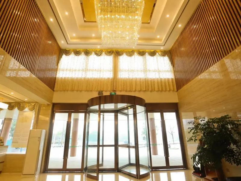 Аньцин: GreenTree Inn Anqing Huaining County Development Zone Duxiu Road - Anqing