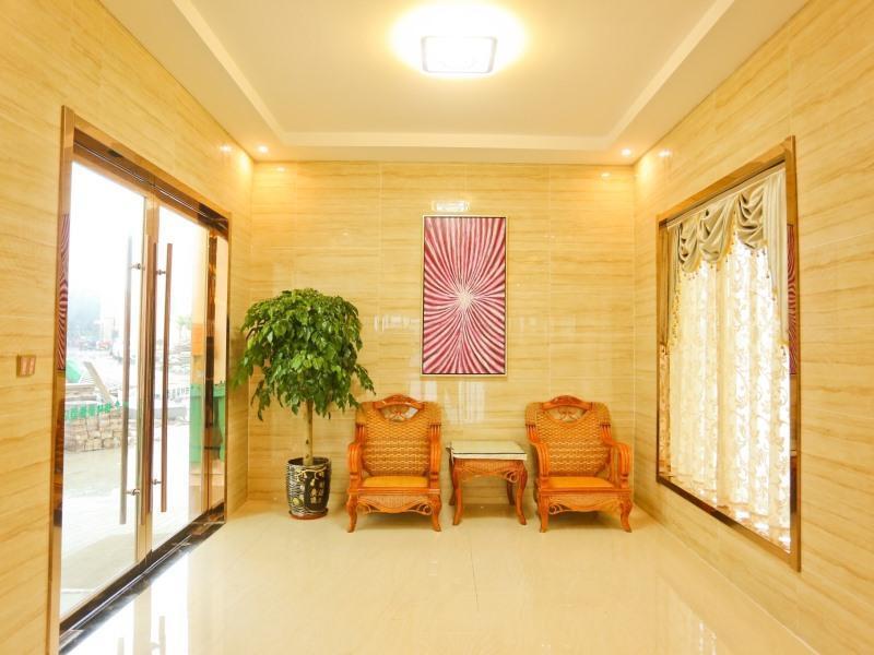 Аньцин: GreenTree Inn Anqing Huaining County Development Zone Duxiu Road - Anqing