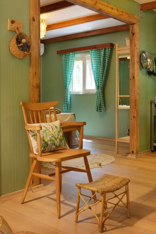 Чиралы: Gayb-I Boutique Home