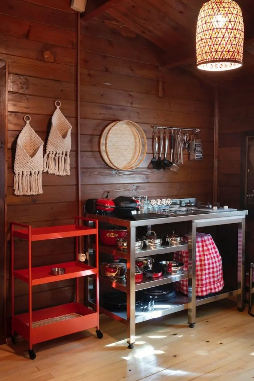 Чиралы: Gayb-I Boutique Home