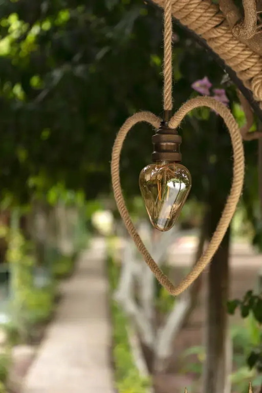 Чиралы: Gayb-I Boutique Home