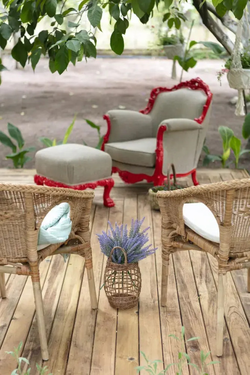 Чиралы: Gayb-I Boutique Home