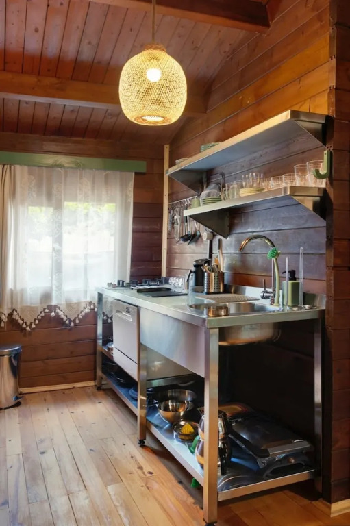 Чиралы: Gayb-I Boutique Home