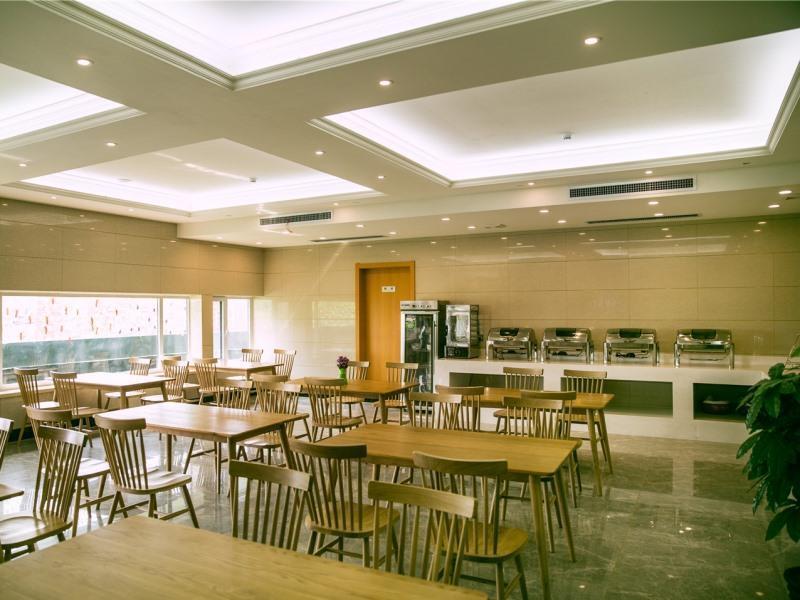 Цзинин: Greentree Inn Jining Wenshang County Guangchang Ro