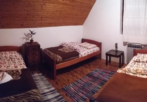 Жабляк: Summit Guest House
