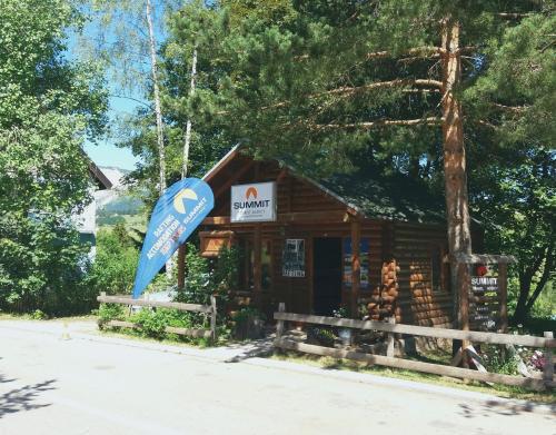 Жабляк: Summit Guest House