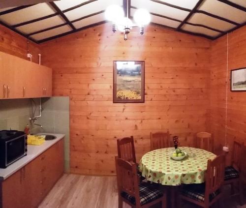 Жабляк: Summit Guest House