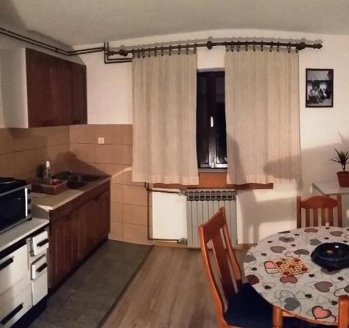 Жабляк: Summit Guest House