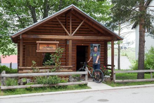 Жабляк: Summit Guest House