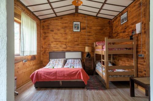 Жабляк: Summit Guest House
