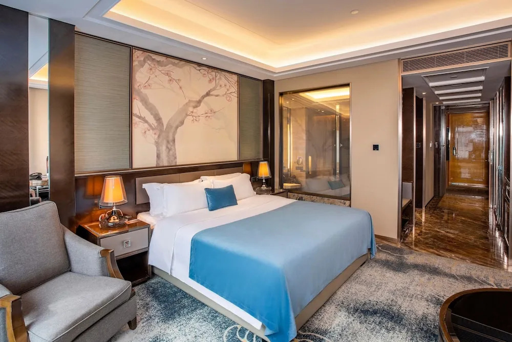 Чжаоцин: the Star Hotel