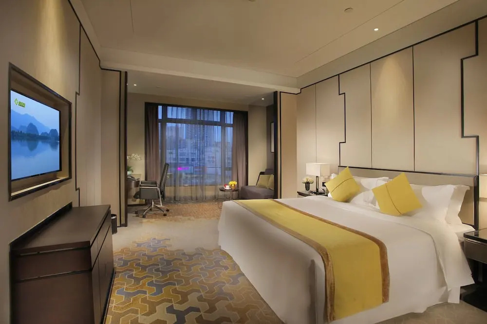 Чжаоцин: the Star Hotel
