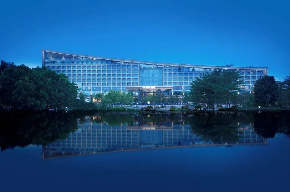 Чжаоцин: the Star Hotel