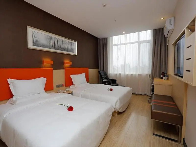 Таншань: 7 Days Premium Tangshan People Hospital