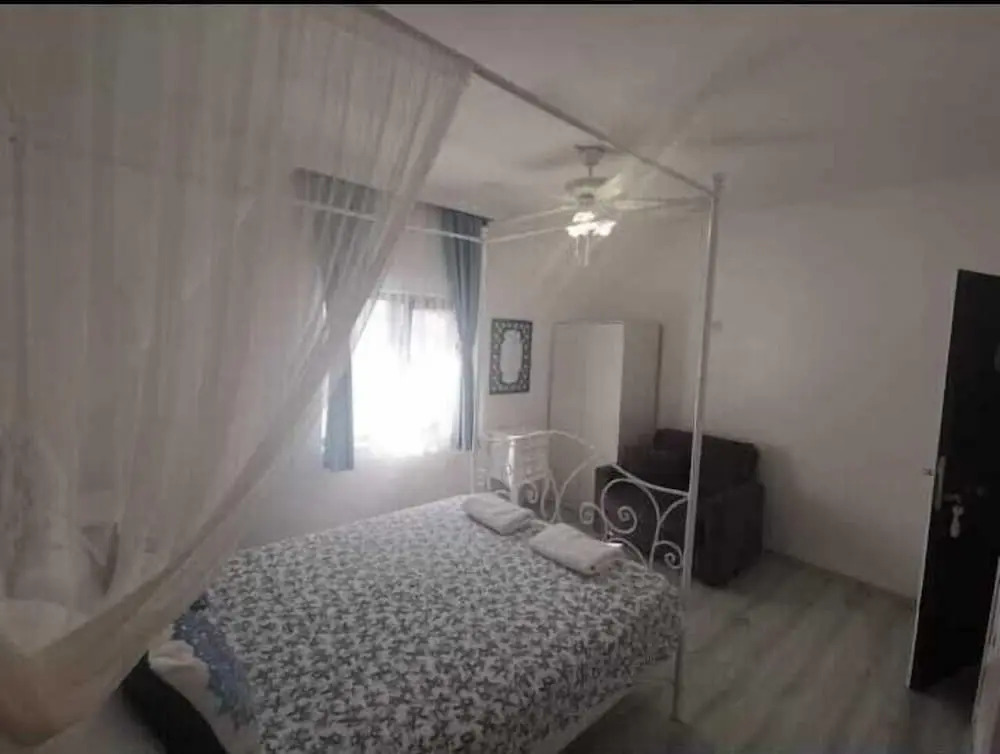 Гунейли: Beyaz Kösk Otel