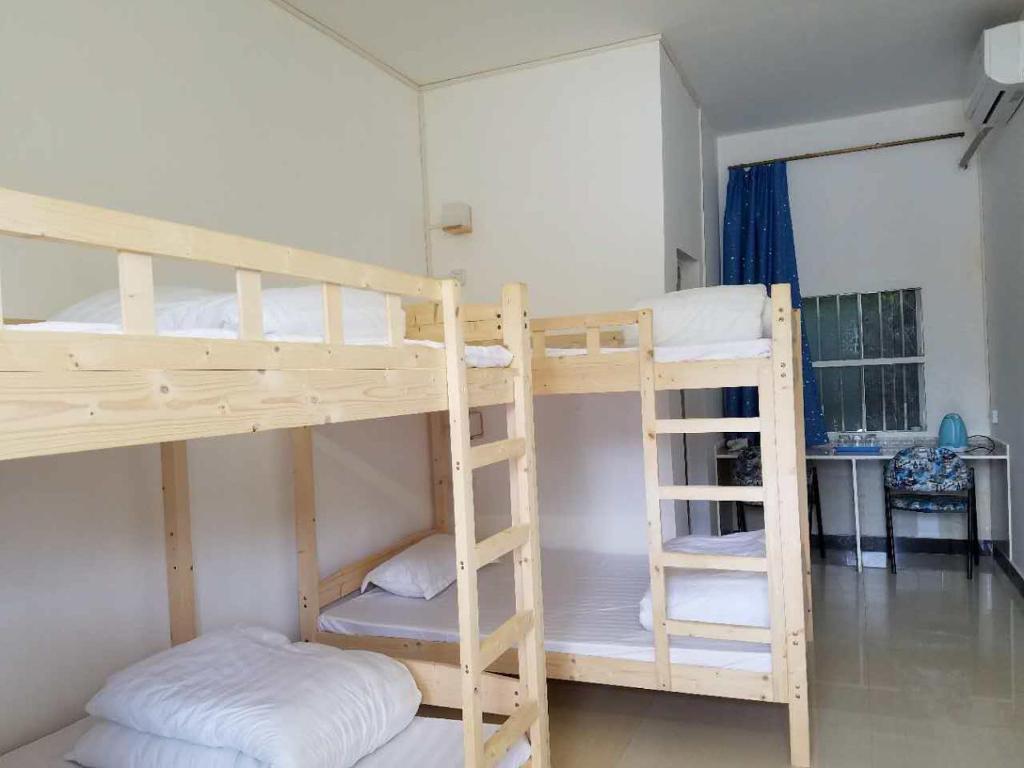 Линшуй: Haijiao Youth Hostel