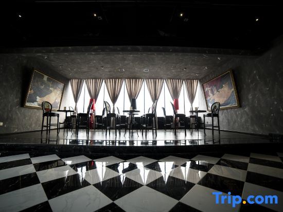 carousel image 1
