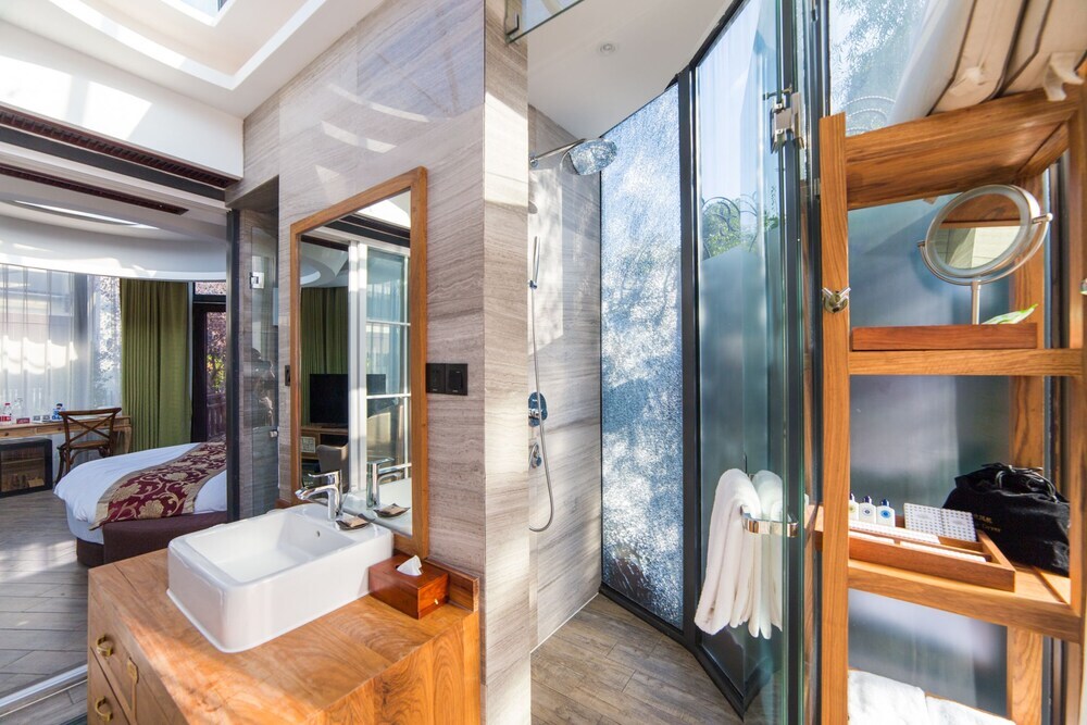 Ханчжоу: Shuimo Resort Hangzhou