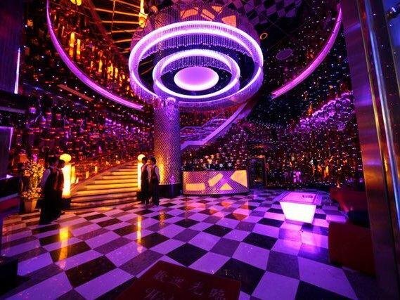 Хэнъян: Shenlong Hotel