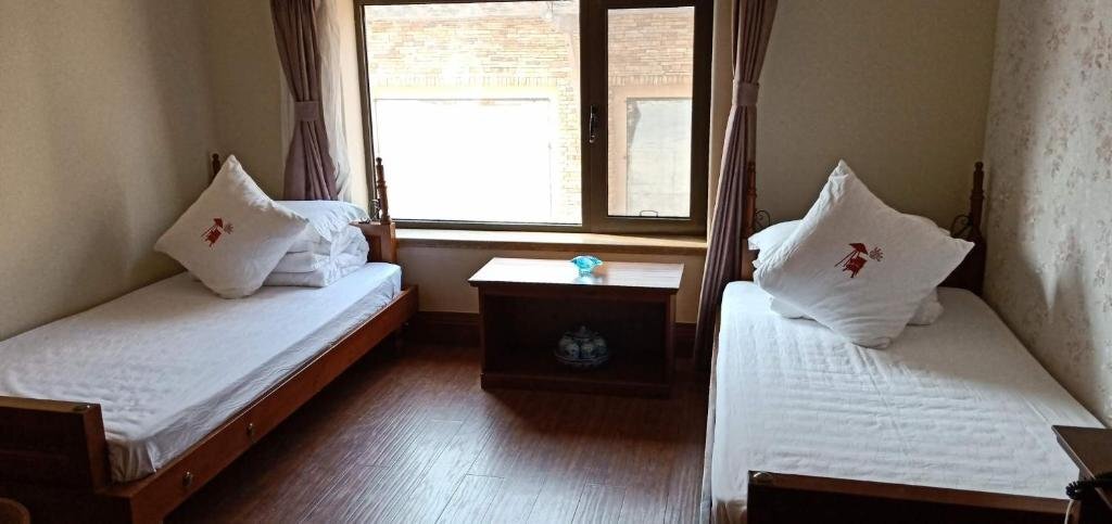 Далянь: Daily Mega Holiday Hotel