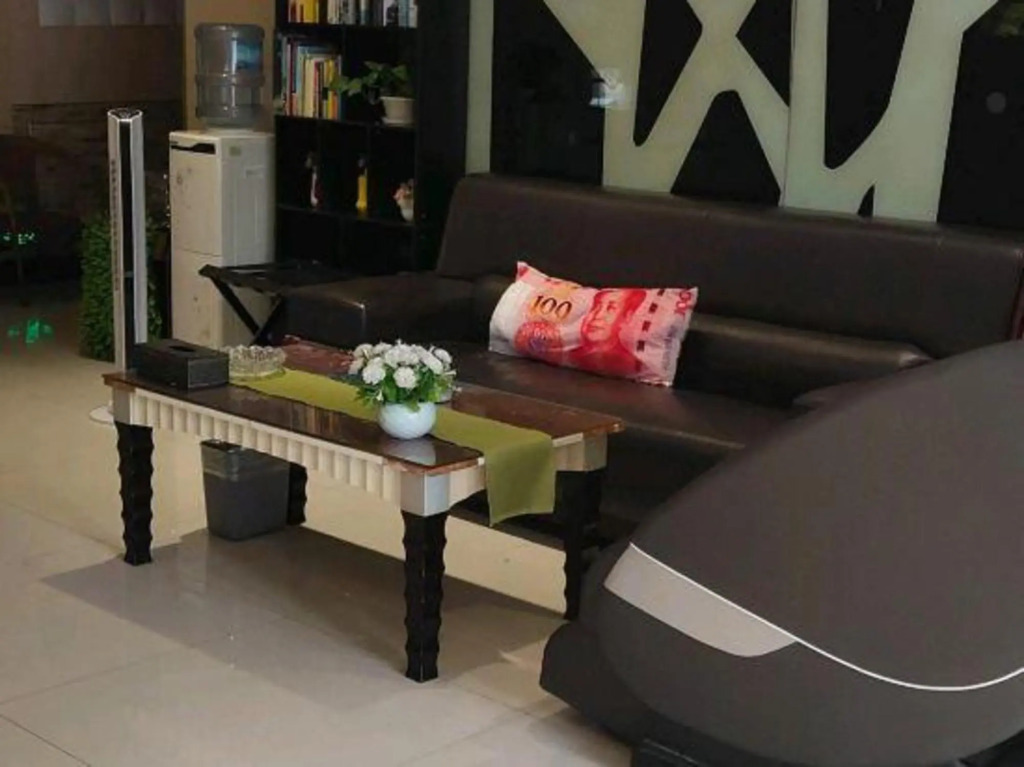 Синтай: Eaka 365 Hotel Pingxiang Zhonghua Road Branch