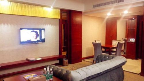 Юнчжоу: Yong Zhou Bin Hu Hotel