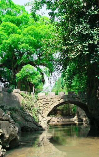 Хэчжоу: Secret Garden Inn