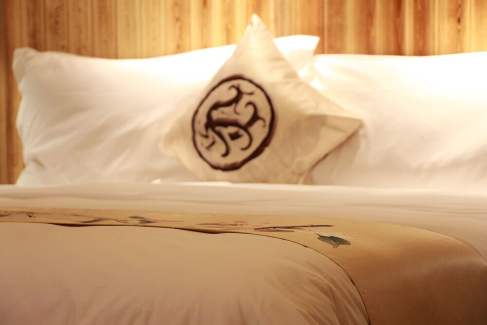 Синтай: Queshan Lake Arcadia International Resort