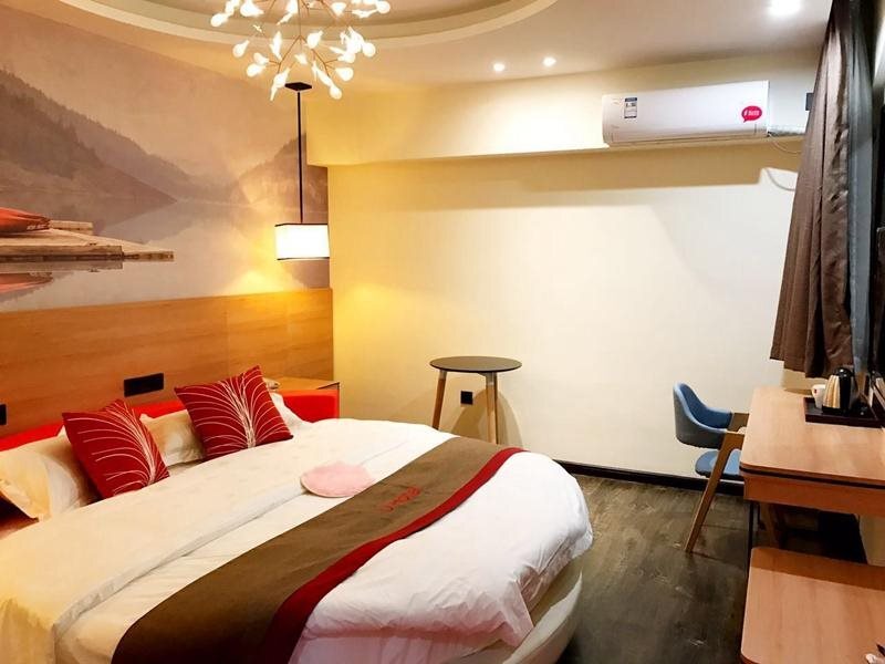 Яньчэн: Thank Inn Chain Hotel Jiangsu Yancheng Chengnan New Town Municipal Government