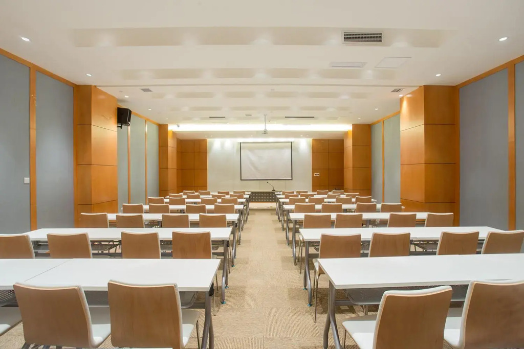 Чжэнчжоу: Holiday Inn Express Zhengzhou Garden Road