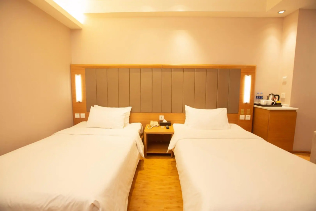 Чжэнчжоу: Holiday Inn Express Zhengzhou Garden Road
