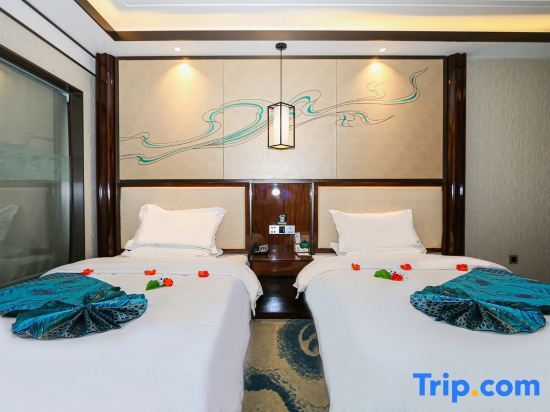 Чжанъе: Zhangye Diamond Hotel