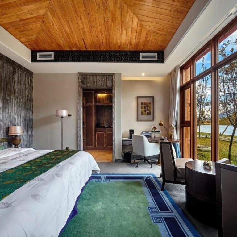 Ньинчи: Evergrande Hotel Nyingchi