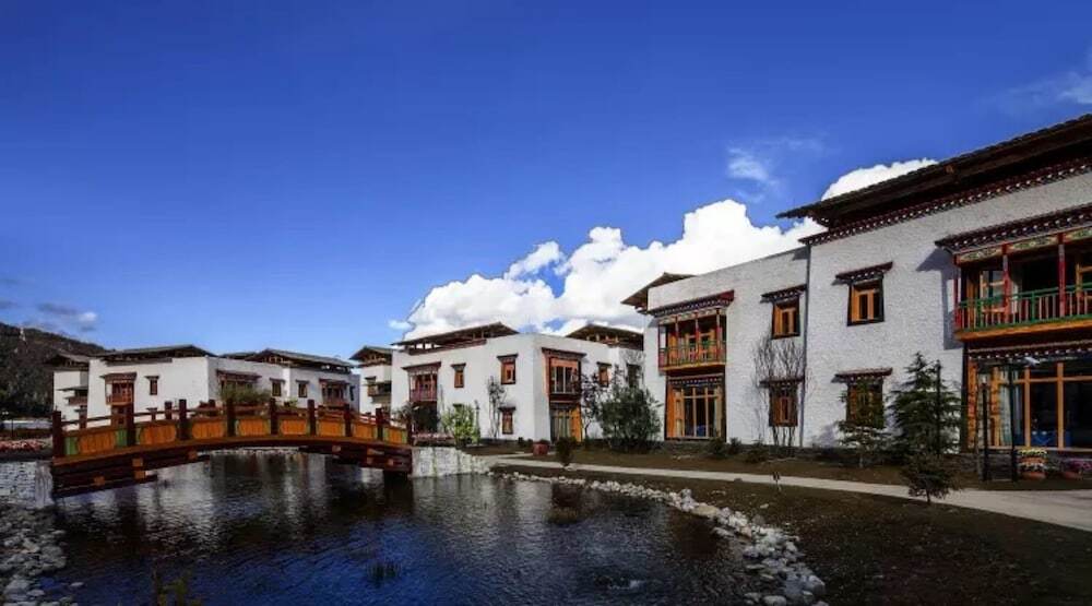Ньинчи: Evergrande Hotel Nyingchi