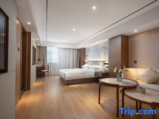 Цзинин: Taibai Restaurant Boutique Garden Hotel (Jining North Bus Station Vocational and Technical College)