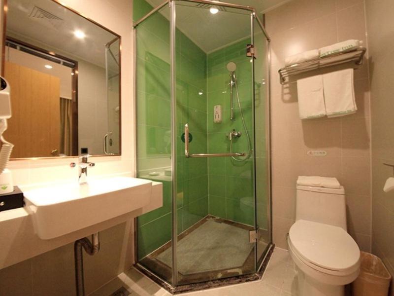 Чжэнчжоу: GreenTree Inn Zhengzhou Gongyi Xinxing Road Business Hotel